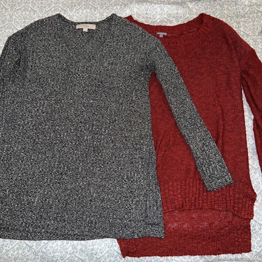 2 sweaters bundle set gray loft and red Charlotte Russe size S